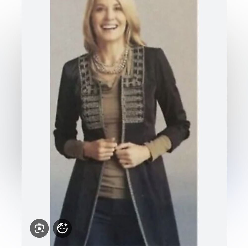 Cabi jacket with pockets style 184. Size 8